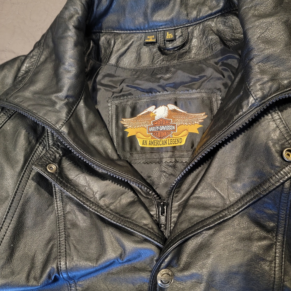 Harley Davidson Men's Black Leather Jacket - Picture 4 of 10